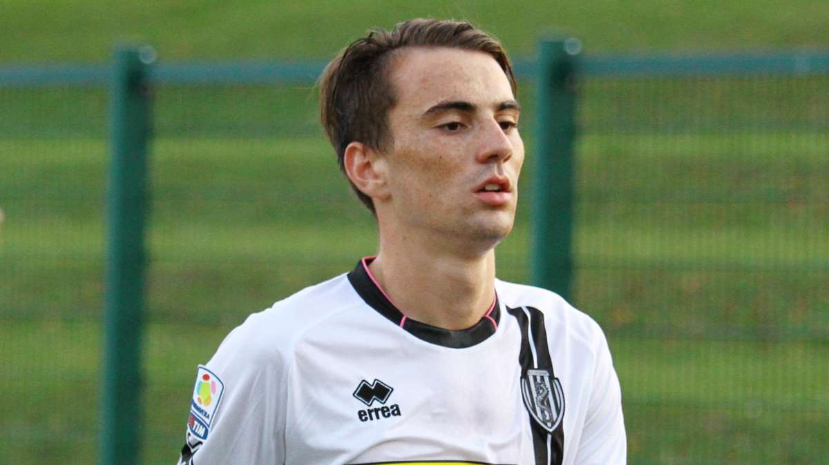 Moncini in azzurro