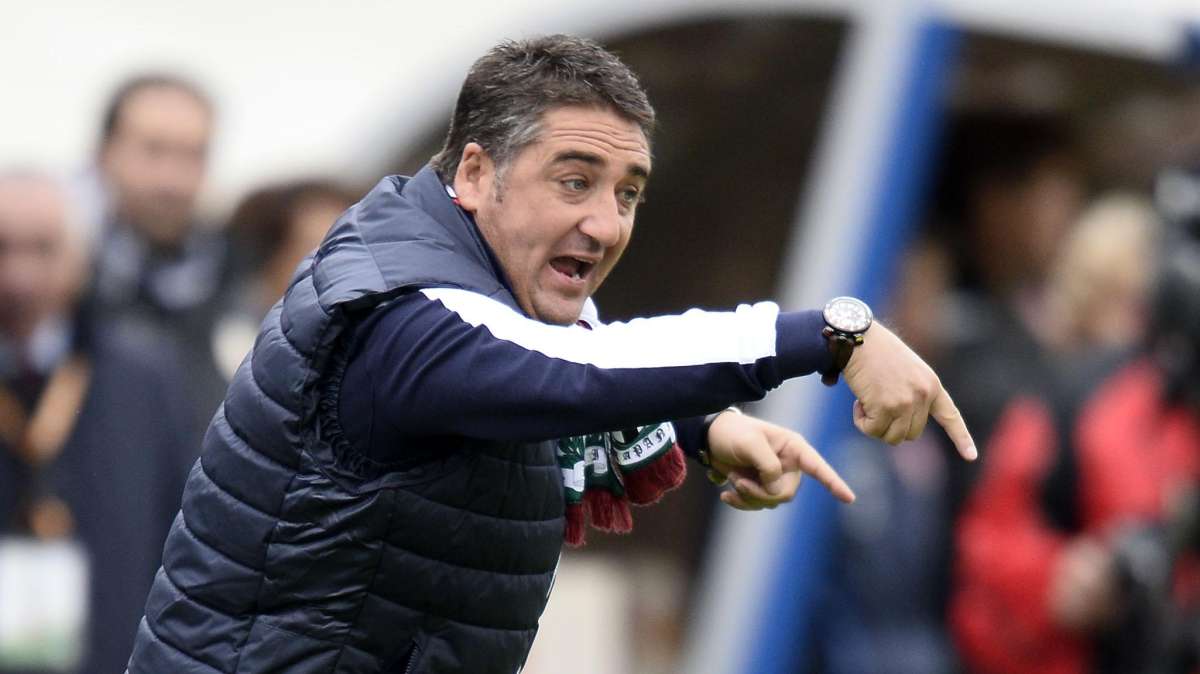 Squalificato per ingiurie a Rodriguez