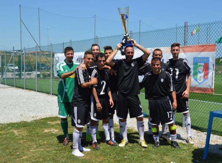 Il Coordinamento vince il torneo dei tifosi