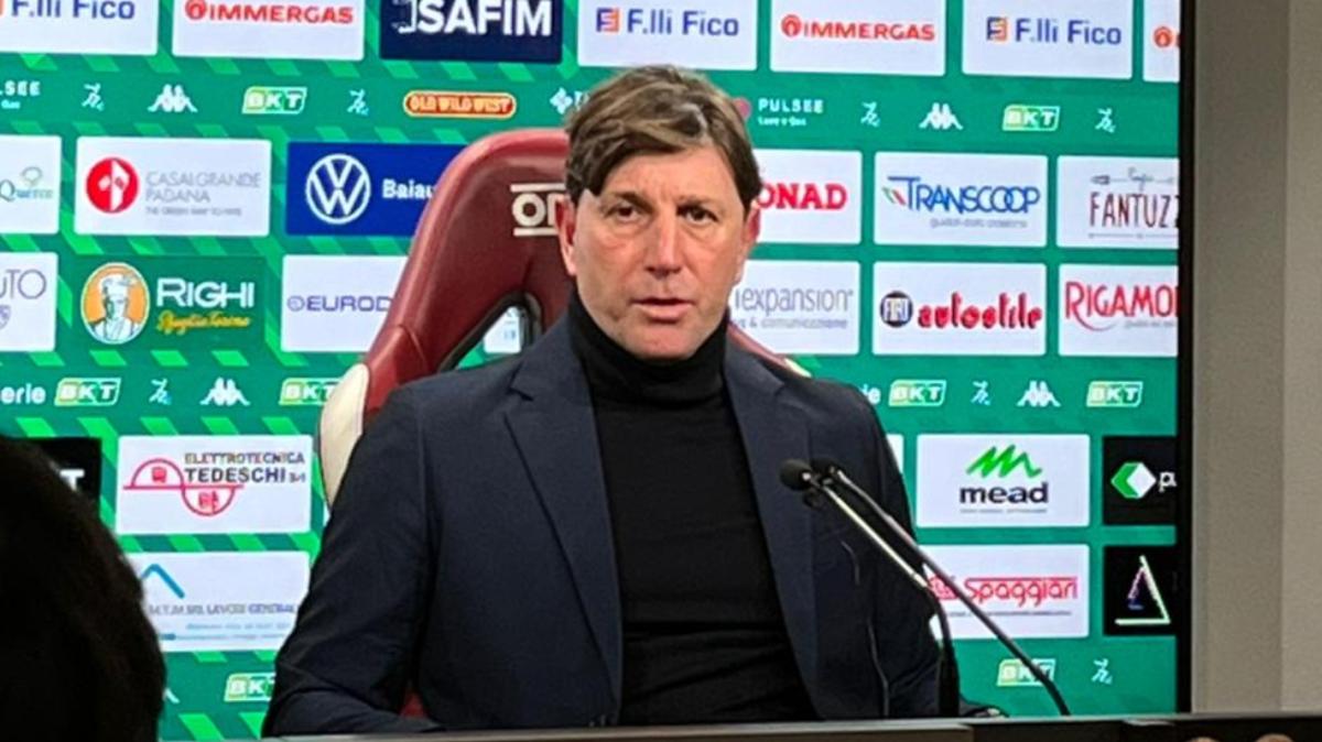 Mignani: ‘’Vittoria dedicata ai tifosi, lontani da noi in questo calcio surreale’’