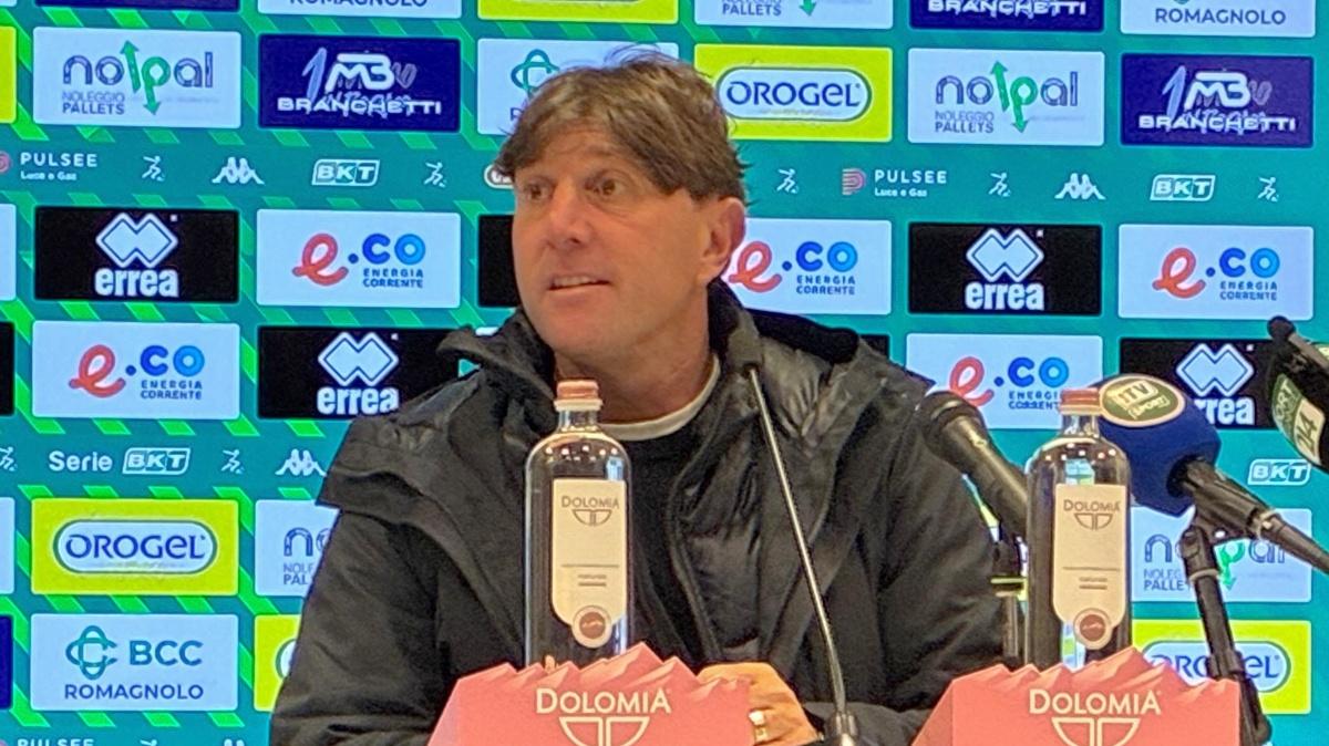 Mignani, stoico, non guarda la classifica: “Pensiamo alla prossima partita”