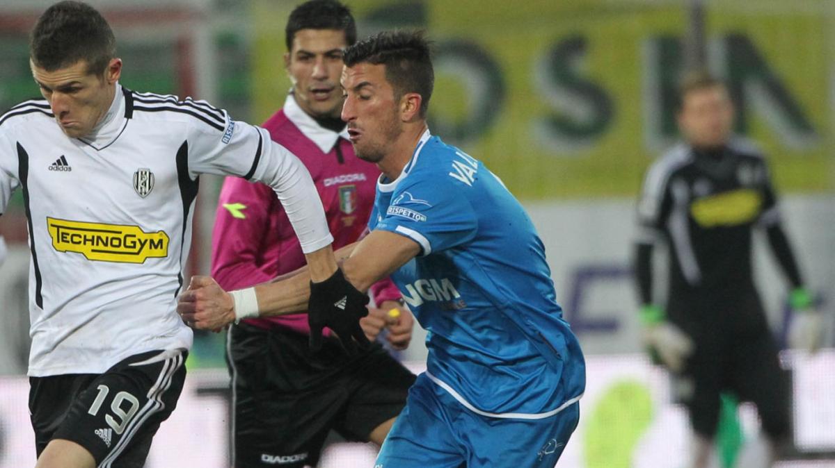 Prima il ‘nevone’ poi un gol su calcio d’angolo. Valdifiori: “Un’incredibile fatalità”