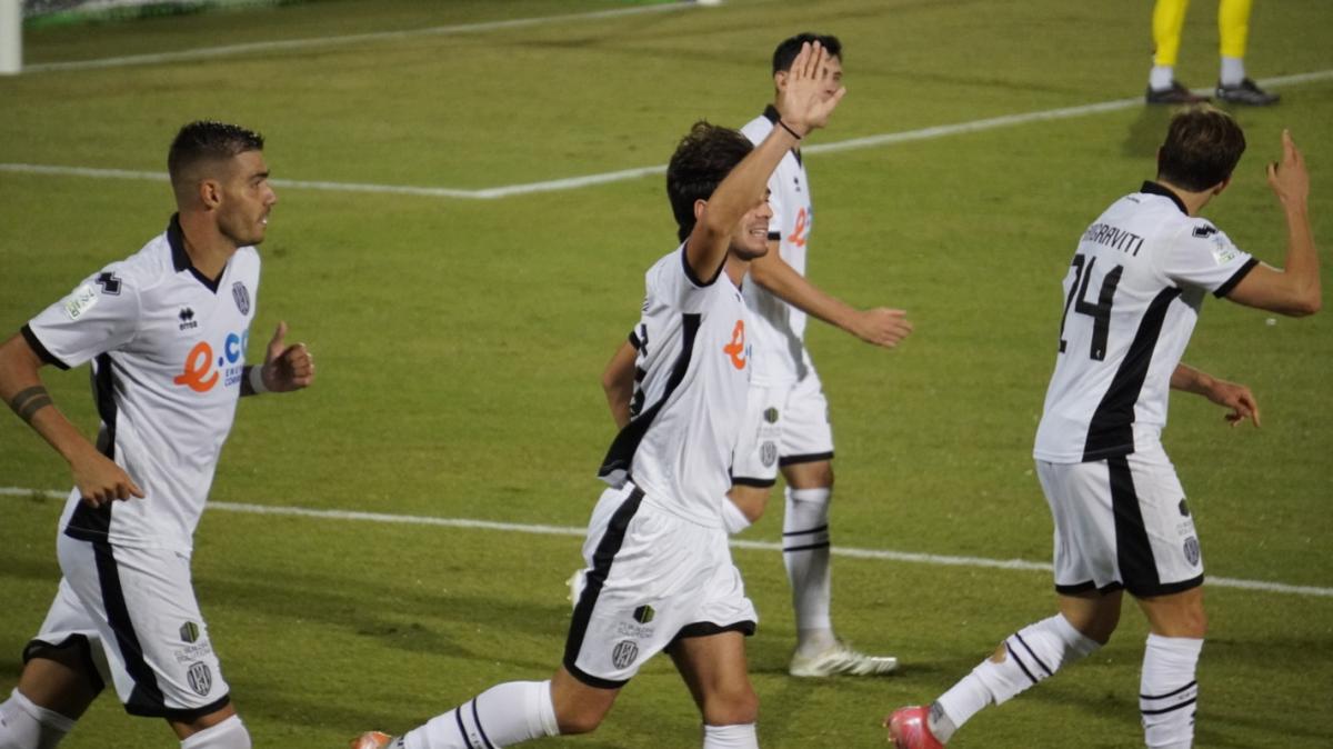 Cesena-Mantova 3-2 | Mignani la ribalta e passa alla storia