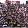 Ultra Bologna, lo striscione: "Nelle curve indagini per gli ultrà, ma miliardi di debiti per Lega e squadre di Serie A"