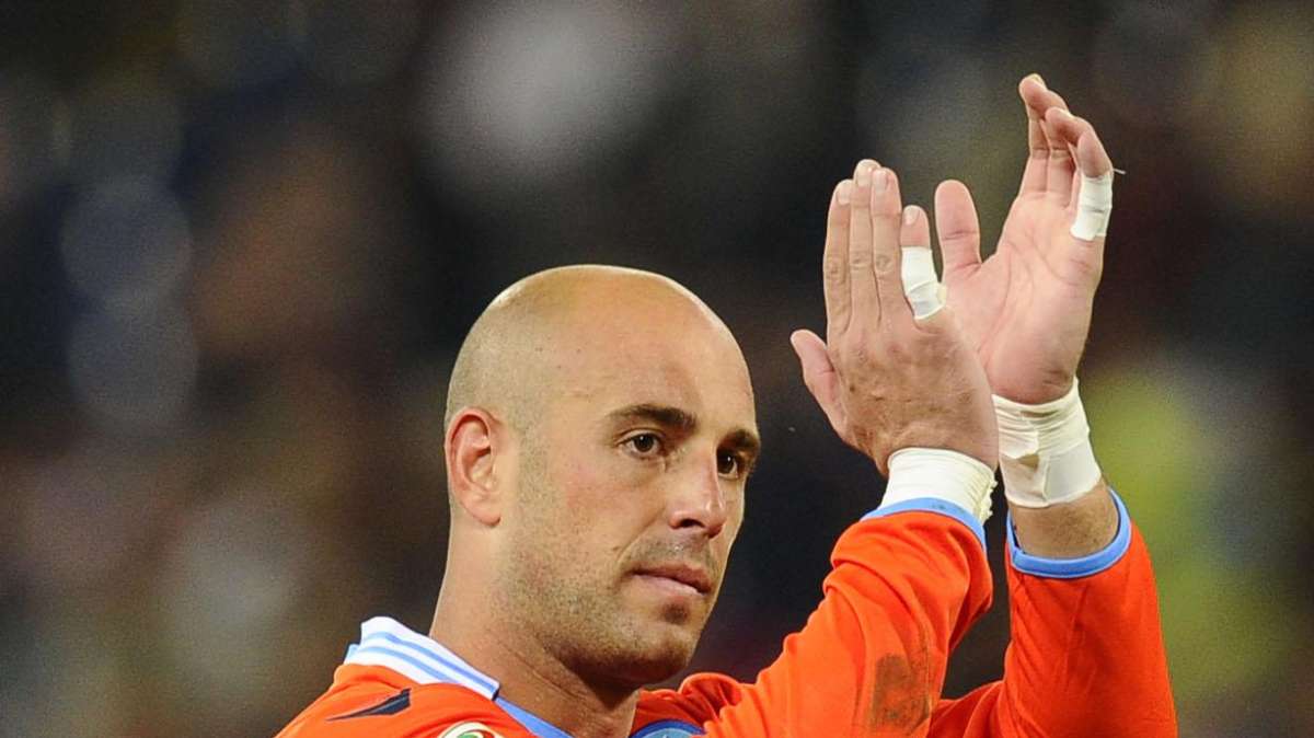 Napoli, Reina esce allo scoperto: "Le voci di mercato? Non sono invenzioni ma ipotesi"