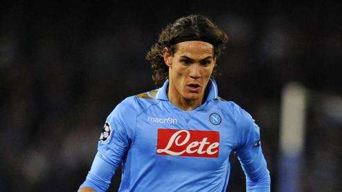 Napoli, ag. Cavani: "Psg? Non so da dove sia uscito..."