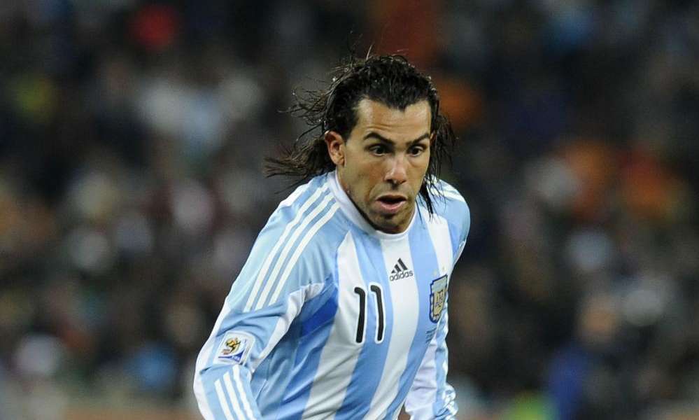 Real Madrid, Tevez nome caldo per l'estate