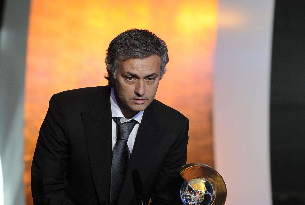 Sfottò per Mourinho a Wembley