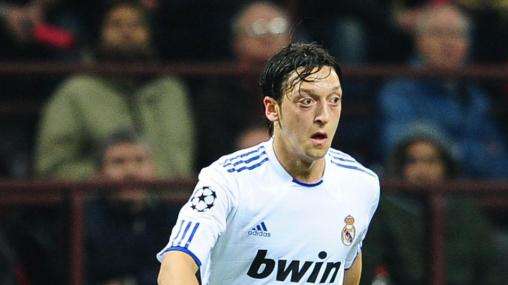 Real Madrid, Ozil: "Pallone d'oro? A Casillas o Ronaldo"