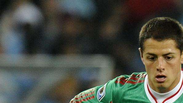 United, el Chicharito entusiasta per la doppietta