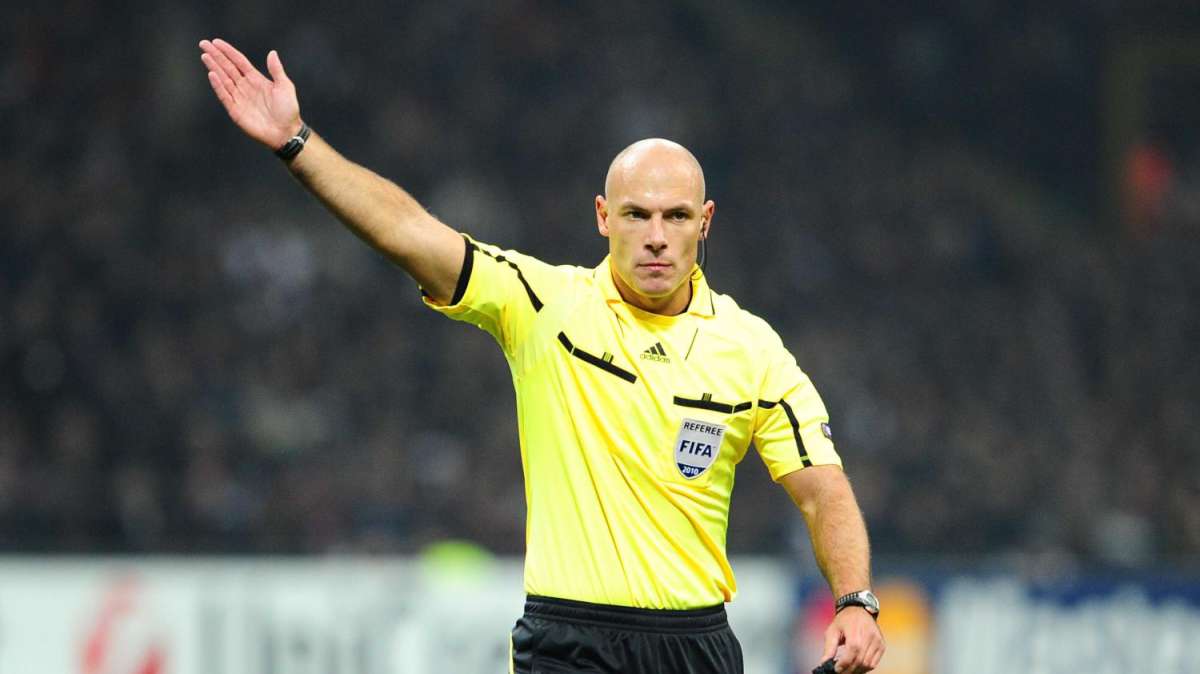 Milan-Malaga, arbitra Webb