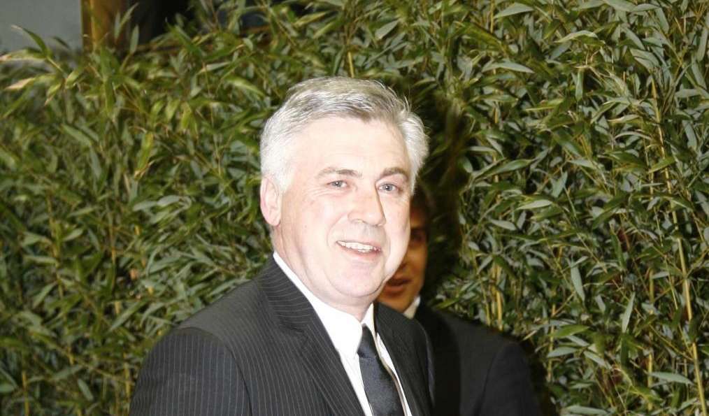 Chelsea, Ancelotti difende la squadra