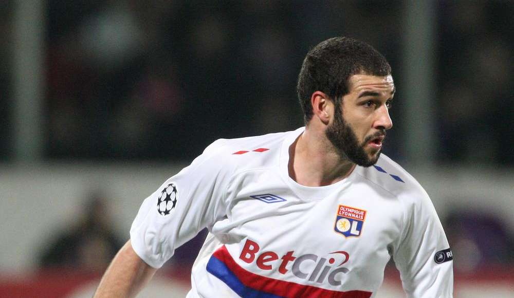 Lione, infortunio per Lisandro Lopez