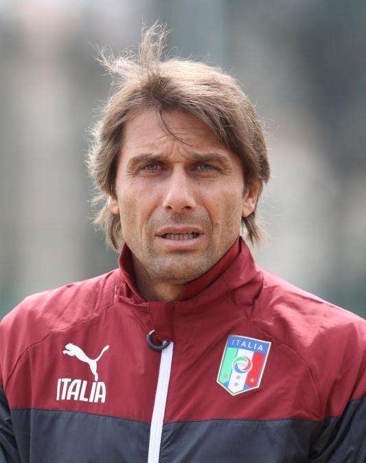 Chelsea, Abramovich vuole Conte per il dopo Mourinho