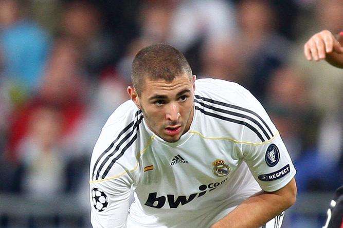 Real Madrid, Benzema: "Voglio restare qui"