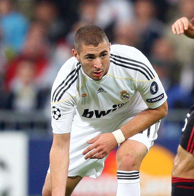 Real Madrid, sconfitta e beffa Benzema