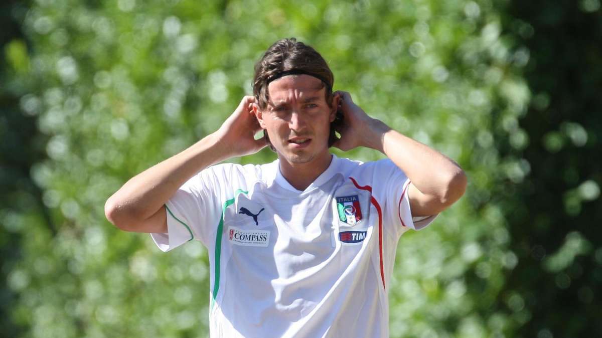 Fiorentina, Mihaijlovic: "Montolivo? Per me resta qui"