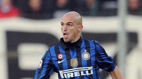 Inter, Cambiasso: "Tevez al Milan? Va prima depositato il contratto..."