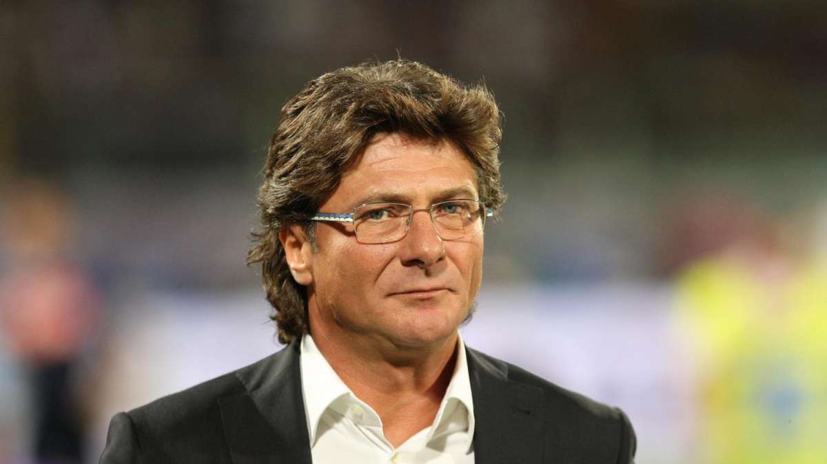 Napoli, con lo Steaua turnover di Mazzarri. Le probabili formazioni