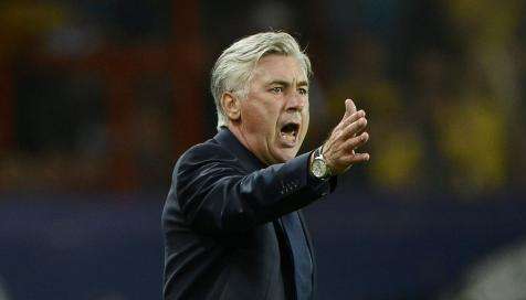 Psg, Ancelotti: "Il 2-1 è un regalo dell'arbitro"