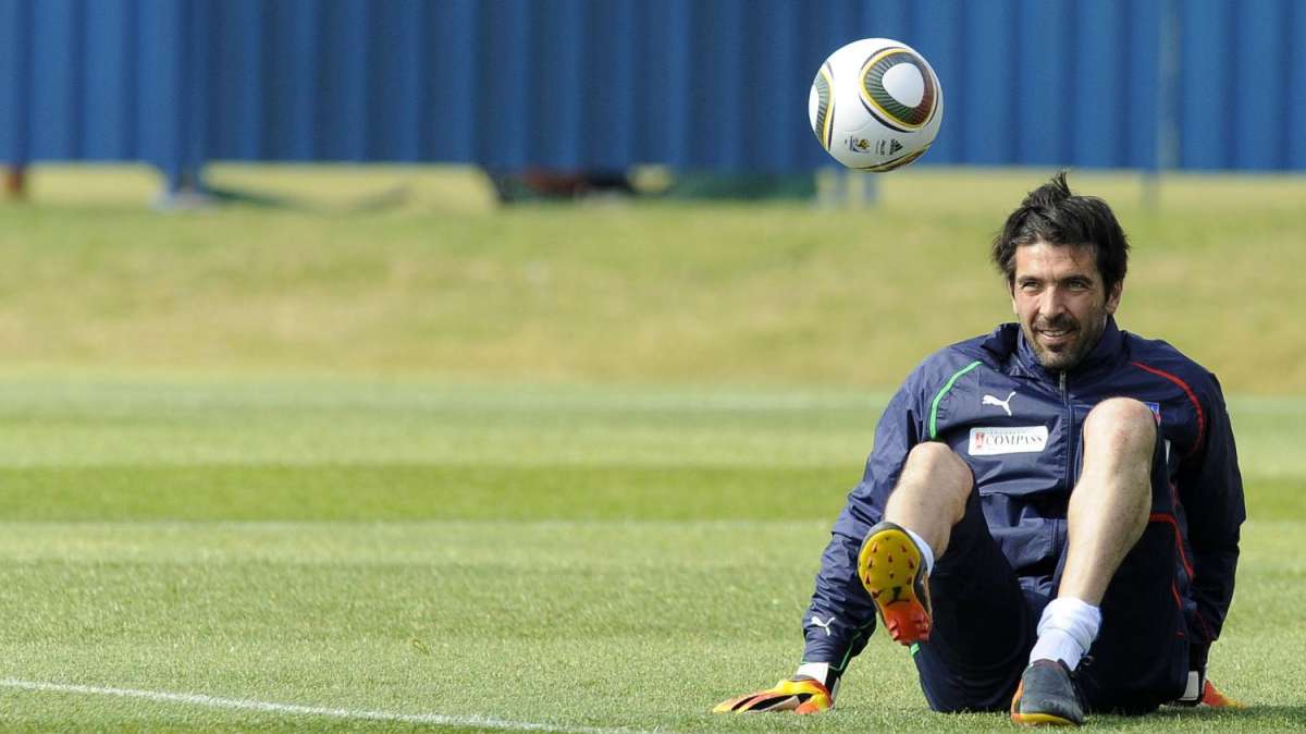 Juve, interesse del Manchester Utd per Buffon