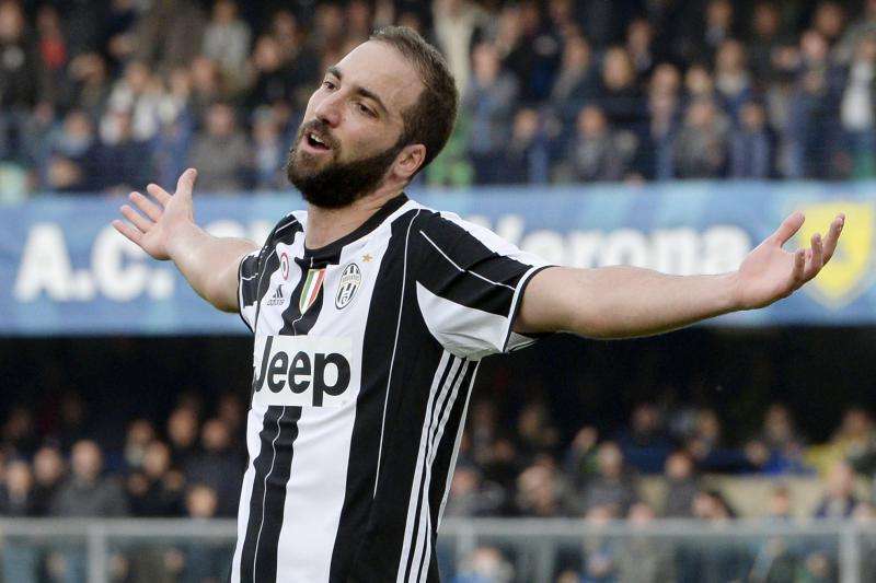 Champions league, Siviglia-Juventus, i convocati bianconeri: out Benatia e Higuain