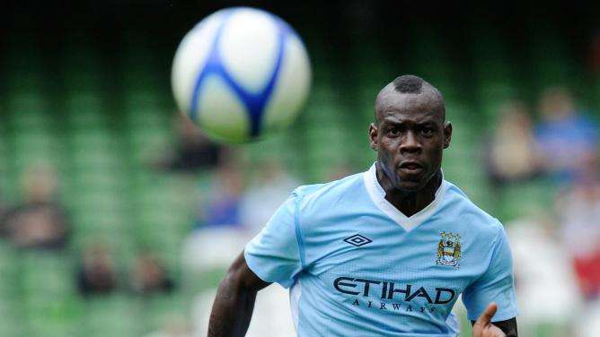 Man. City, Balotelli: "Sono felice qui, per ora non mi muovo"