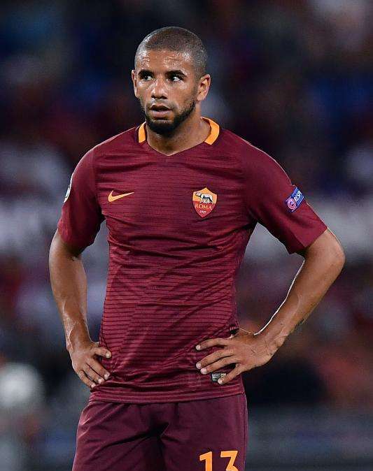 Roma, incidente d'auto per Bruno Peres