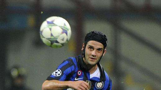 Inter, ag. Chivu: "Nessun accordo con il Milan"