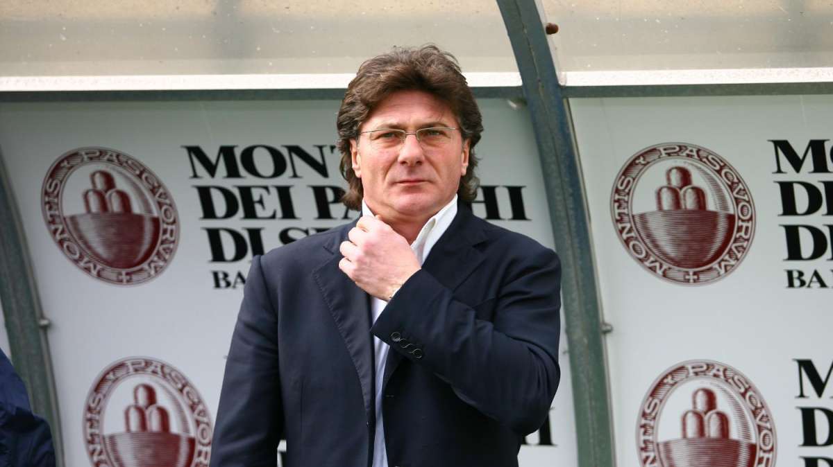 Napoli, Mazzarri: "Ci tenevamo tanto a entrare nella fase a gironi. Quagliarella? No comment"