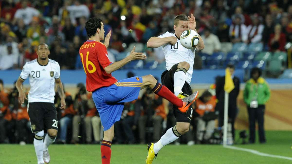 Arsenal, Podolski smentisce l'accordo