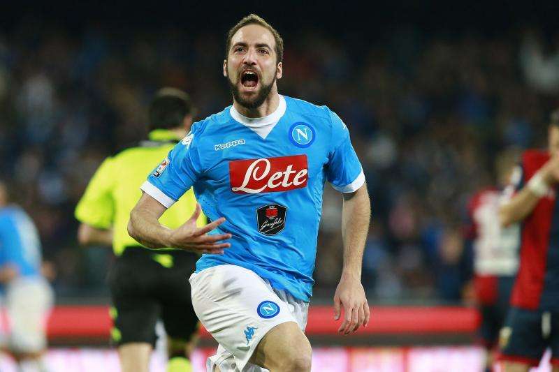 Scarpa d’oro, Jonas e Higuain in testa, CR7 a ruota: ecco la classifica aggiornata