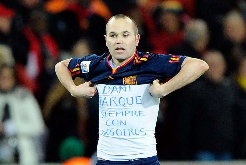 Barcellona, respinte le accuse per Iniesta