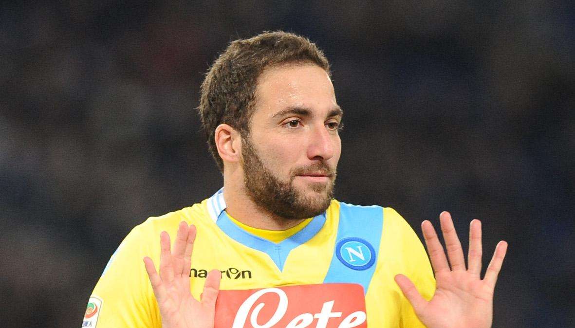 Higuain, Callejon e l'Arsenal - Top & Flop della sfida del San Paolo