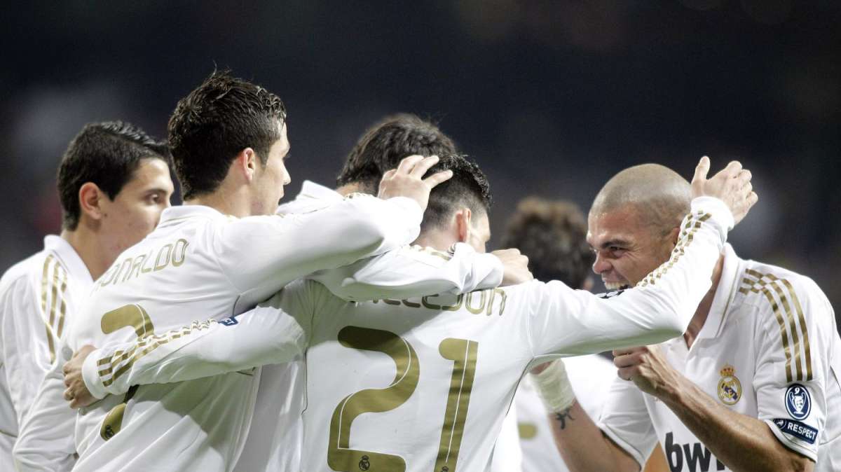 Tutto troppo facile per il Real Madrid. Apoel fuori a testa alta