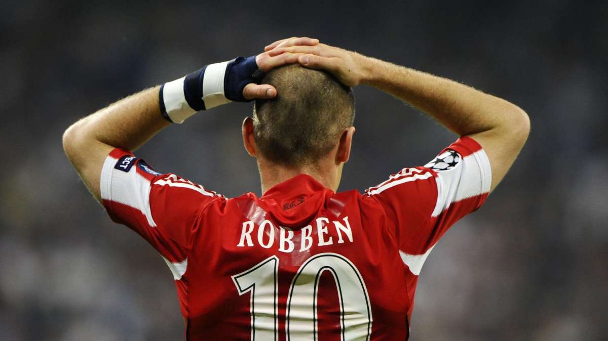Bayern, Robben: "Soffro molto, ci vorrà tempo prima del ritorno"