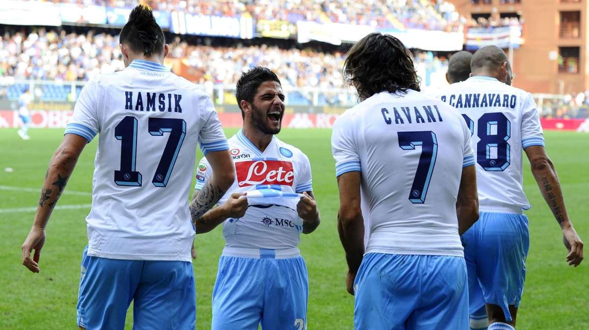 Top Cavani, flop Vargas. Le pagelle del Napoli