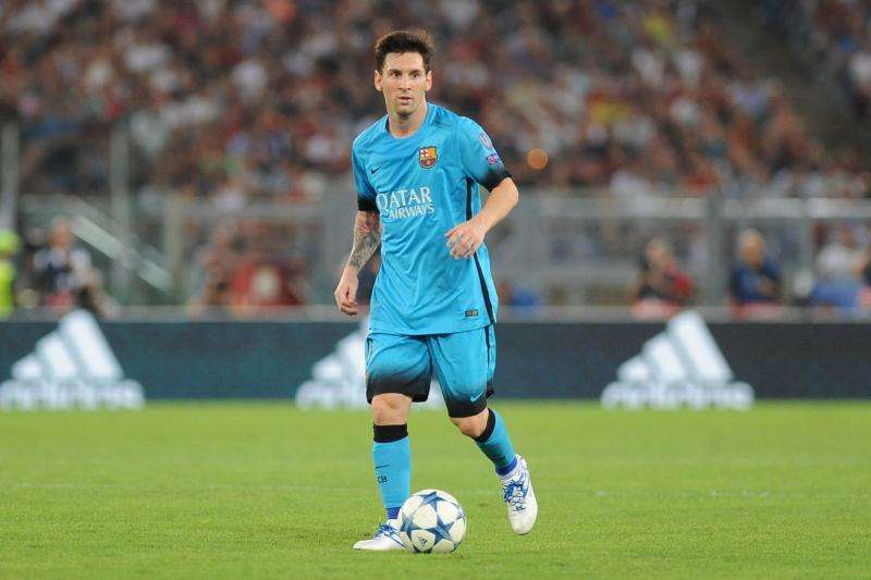 Barcellona, Messi torna a lavorare con i compagni e 'vede' il Real