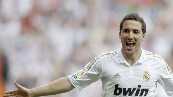 Real Madrid, ag. Higuain: "La Juve? Motivo d'orgoglio"