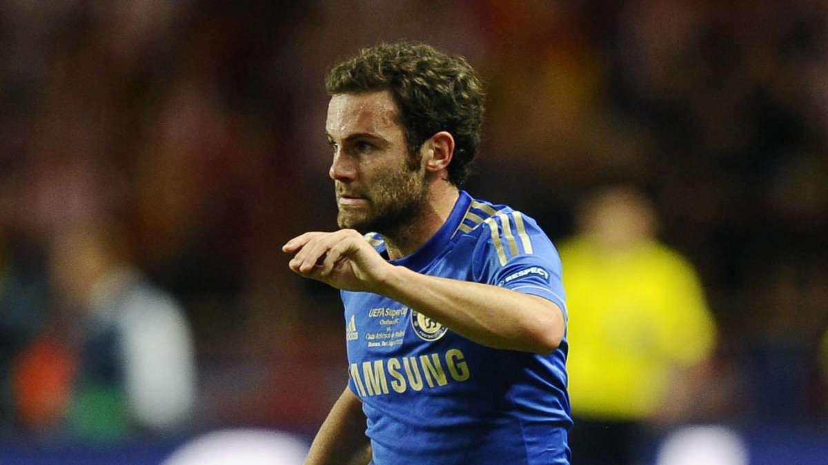 Mata: "Benitez un professionista. Lo confermerei"