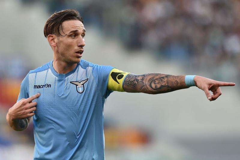 Lazio, l'agente di Biglia apre all'Inter: "E' una possibilità. Il rinnovo non è scontato"