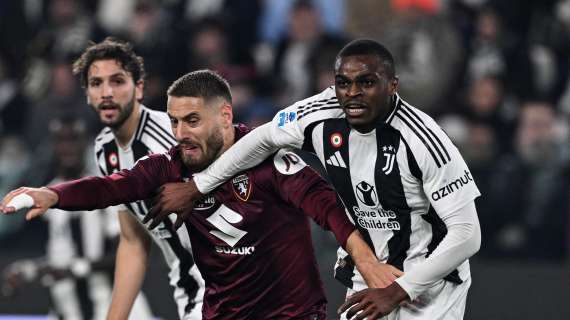 Juventus, Thuram, Kalulu e Adzic in visita allo store dello Stadium