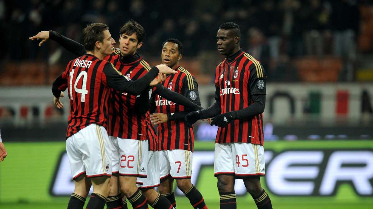 Milan, Moggi: "Mercato rossonero insufficiente"
