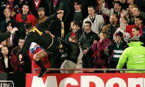 Manchester United, Cantona ritorna sul fataccio di 21 anni fa