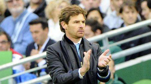 Chelsea, l'ex Hollins: "Villas Boas non durerà a lungo di questo passo"