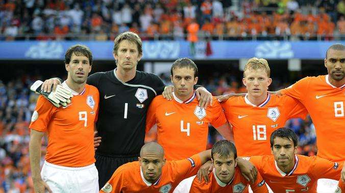Man. United, dopo Giggs e Scholes anche Van der Saar