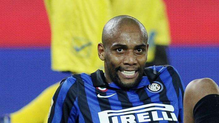 Inter, Maicon si opera a fine stagione