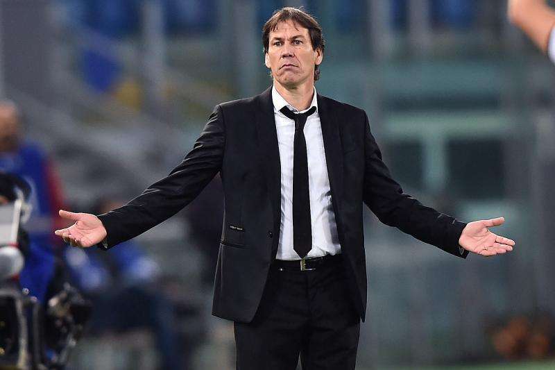 Serie A, la Roma in ritiro fino alla partita col Genoa