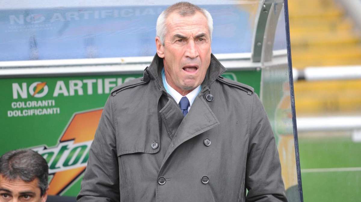 Napoli, Reja: "Sfida per la Champions"