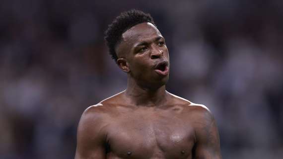 Real Madrid, Vinicius non andrà a Parigi per la cerimonia di consegna del Pallone d’Oro. I blancos hanno scoperto che il brasiliano non ha vinto il premio. Nessuno del club…